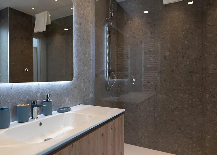 Luxurious In The Center Of