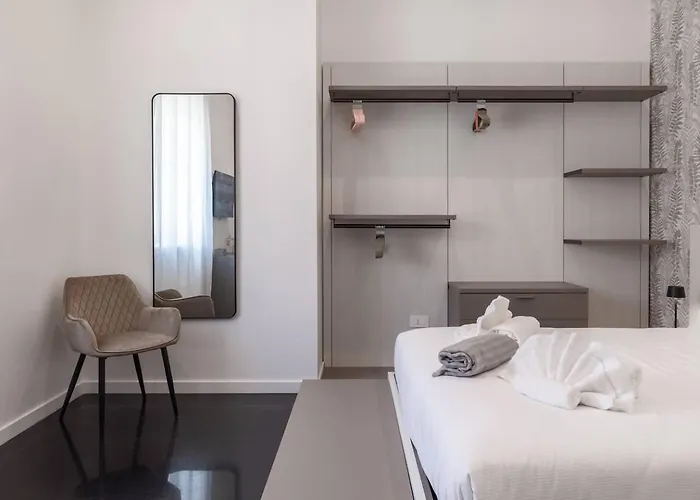 Luxurious In The Center Of Pensjonat Rzym