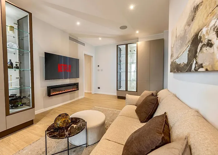 Luxurious In The Center Of 3* Rzym
