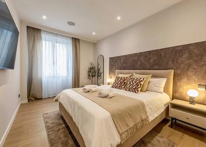 Luxurious In The Center Of 3*