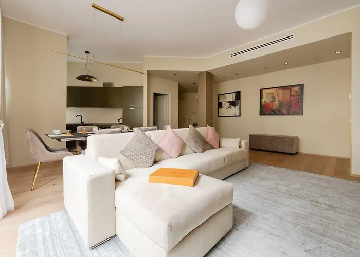 Gasthuis Luxurious In The Center Of